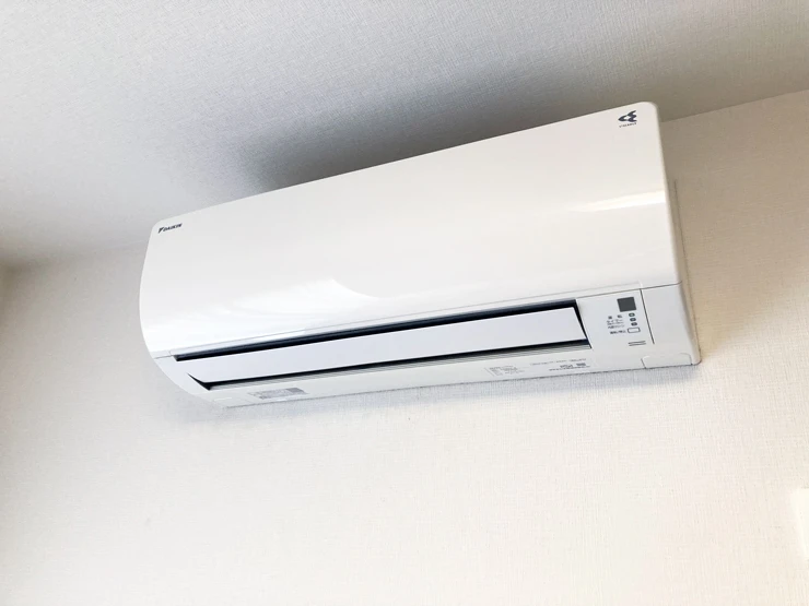戸建て住宅で快適な夏を！エアコン利用法とケアのポイント
